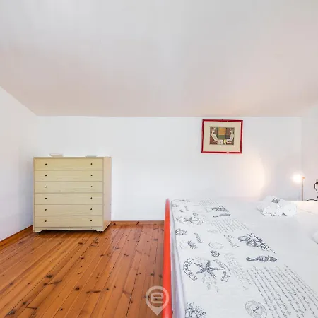House Annalisa - *